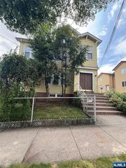 170 Laurel Avenue 3, Kearny, NJ 07032