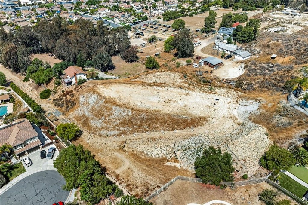 Image 11 of property listing at 23750 Adams Avenue, Murrieta, CA 92562