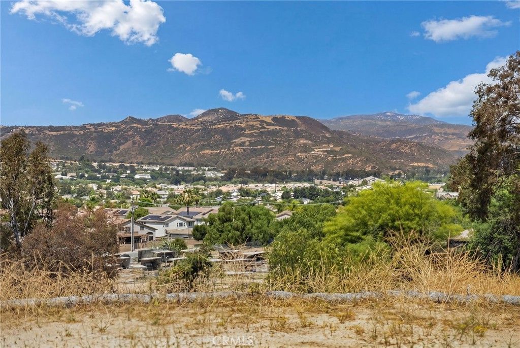 Image 13 of property listing at 23750 Adams Avenue, Murrieta, CA 92562