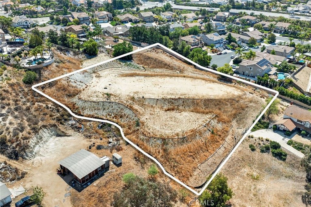 Image 6 of property listing at 23750 Adams Avenue, Murrieta, CA 92562