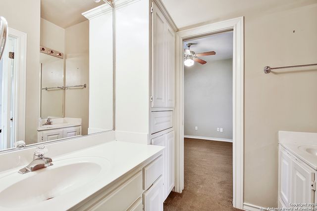 2642 Rim Oak, San Antonio, TX 78232