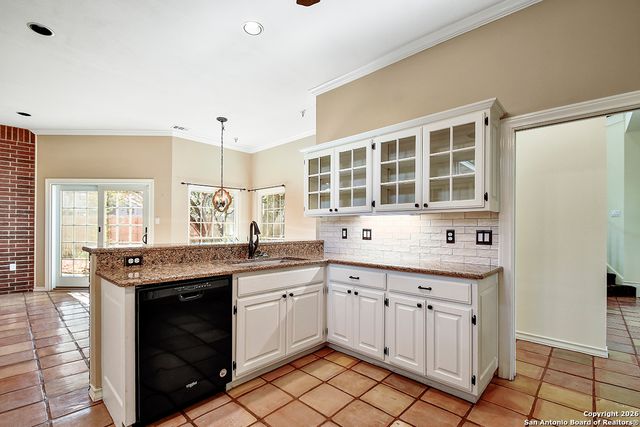 2642 Rim Oak, San Antonio, TX 78232