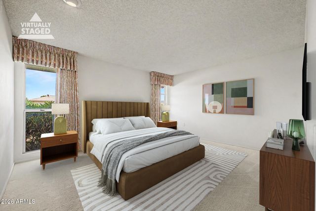 9726 W HUTTON Drive, Sun City, AZ 85351