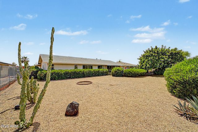 9726 W HUTTON Drive, Sun City, AZ 85351
