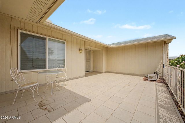 9726 W HUTTON Drive, Sun City, AZ 85351