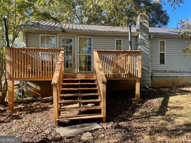 75 Fairhaven Lane, Cleveland, GA 30528