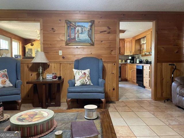 75 Fairhaven Lane, Cleveland, GA 30528