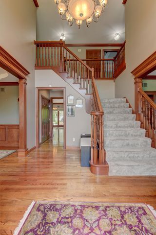 9937 Tanglewood Court, Munster, IN 46321