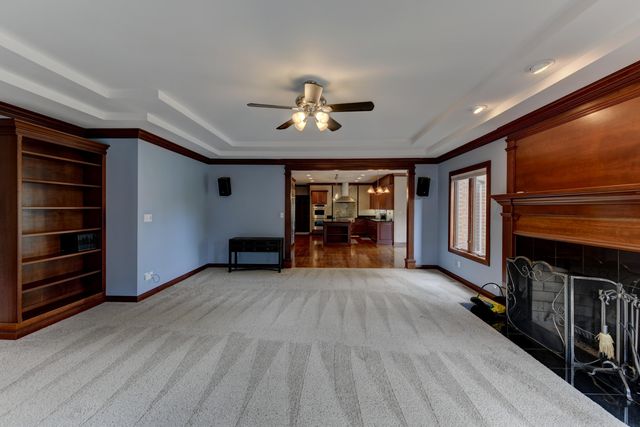 9937 Tanglewood Court, Munster, IN 46321