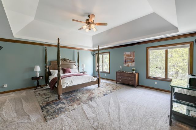 9937 Tanglewood Court, Munster, IN 46321