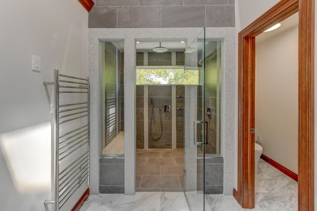 9937 Tanglewood Court, Munster, IN 46321