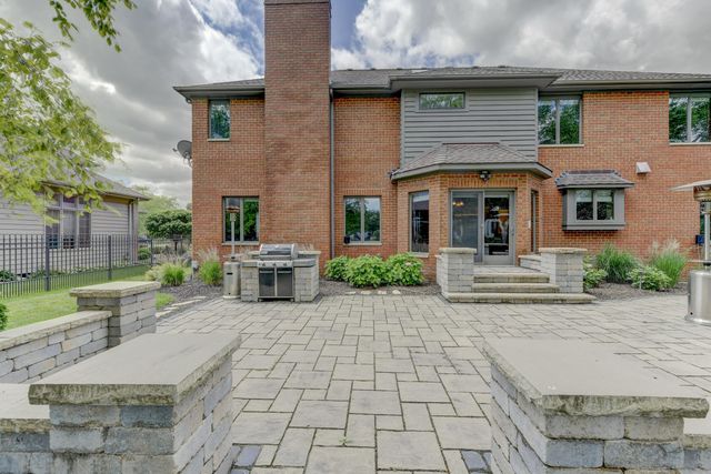 9937 Tanglewood Court, Munster, IN 46321