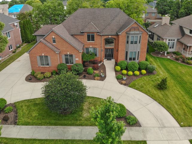 9937 Tanglewood Court, Munster, IN 46321
