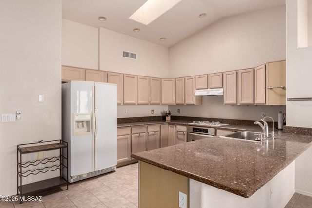 6064 W Ten Star Drive, Tucson, AZ 85713