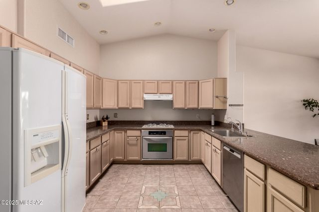 6064 W Ten Star Drive, Tucson, AZ 85713