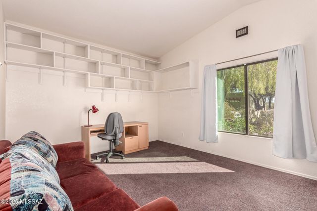 6064 W Ten Star Drive, Tucson, AZ 85713