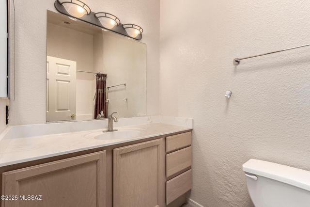 6064 W Ten Star Drive, Tucson, AZ 85713