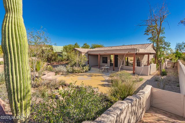 6064 W Ten Star Drive, Tucson, AZ 85713