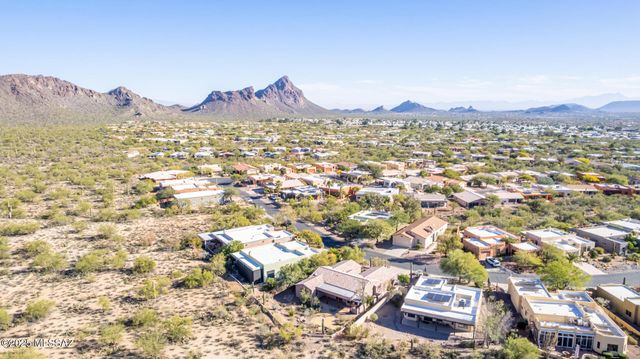 6064 W Ten Star Drive, Tucson, AZ 85713