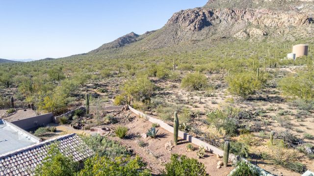 6064 W Ten Star Drive, Tucson, AZ 85713