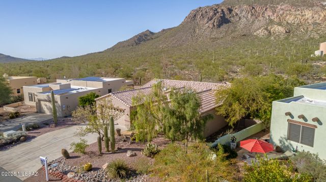 6064 W Ten Star Drive, Tucson, AZ 85713