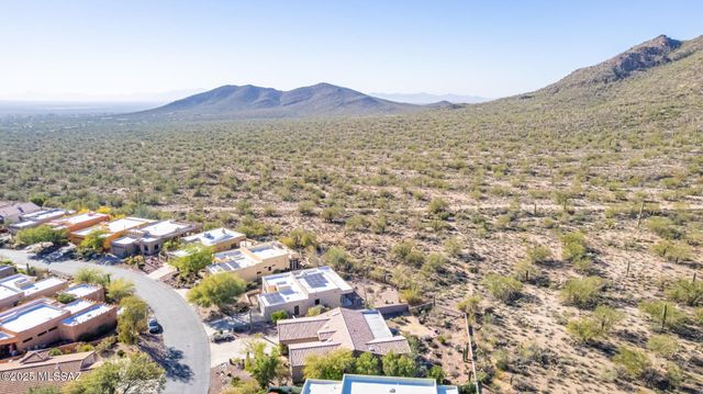 6064 W Ten Star Drive, Tucson, AZ 85713