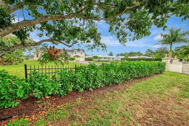 5030 18TH AVENUE W, Bradenton, FL 34209
