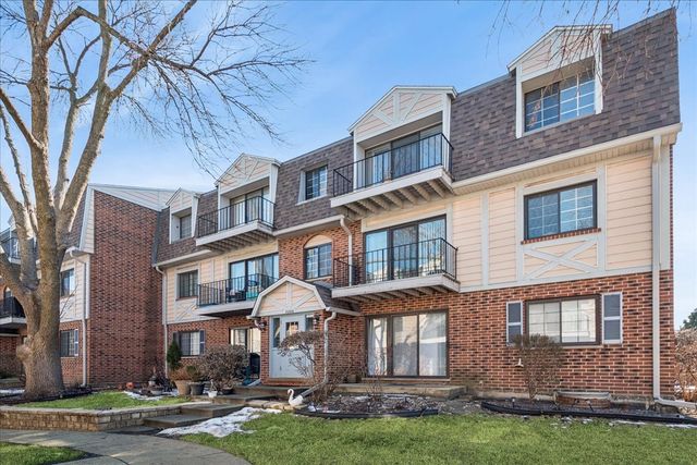 3266 Sanders Road 6F, Northbrook, IL 60062