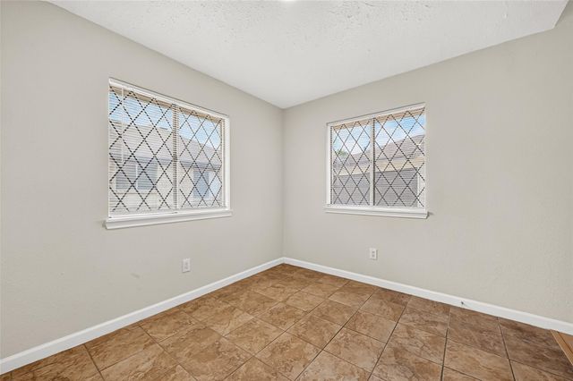 6914 Rockergate Drive, Missouri City, TX 77489
