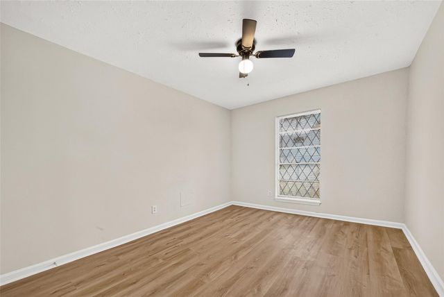 6914 Rockergate Drive, Missouri City, TX 77489