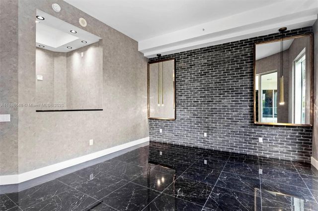 6000 Island Blvd 203, Aventura, FL 33160