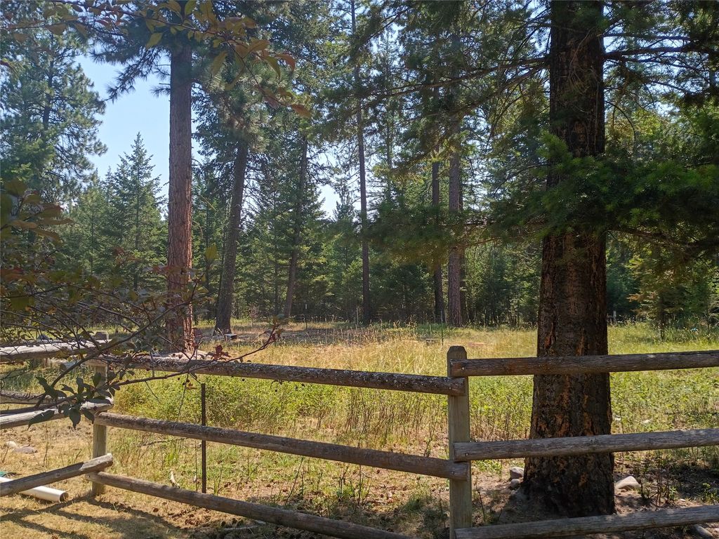 14334 Bonfire Court, Clinton, MT 59825 photo 2