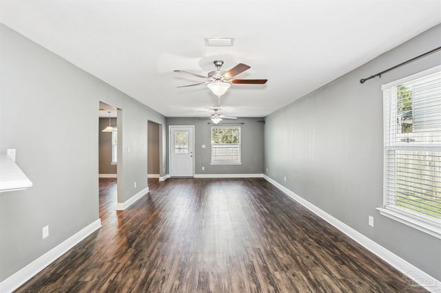 3822 Weatherstone Cir, Pensacola, FL 32507