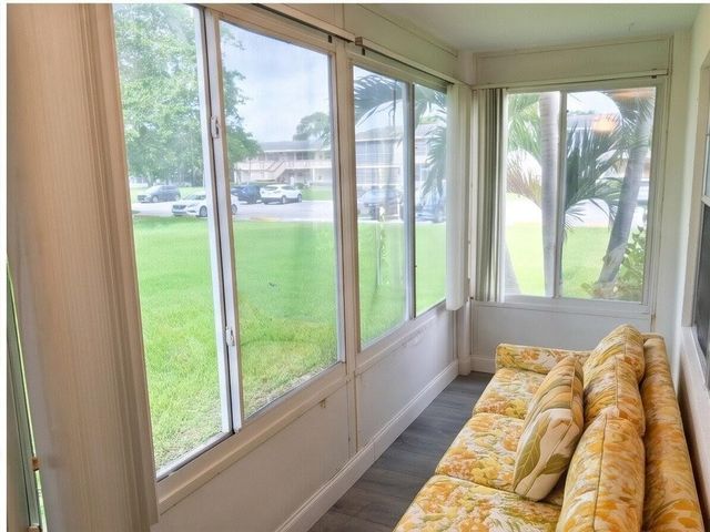 25 Upminster B 25, Deerfield Beach, FL 33442