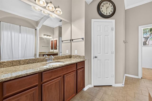 6118 Southwell Lane, League City, TX 77573