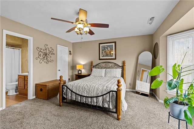 150 Majestic CIR, Virginia Beach, VA 23452