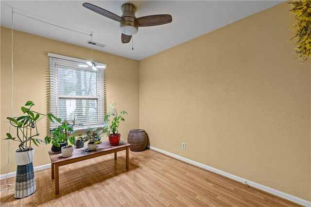 150 Majestic CIR, Virginia Beach, VA 23452