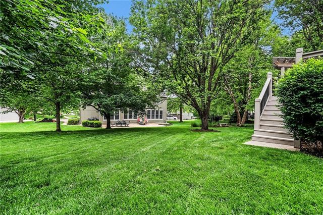 3541 W 143rd Terrace, Leawood, KS 66224