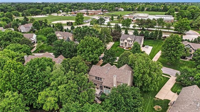 3541 W 143rd Terrace, Leawood, KS 66224