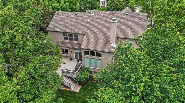 3541 W 143rd Terrace, Leawood, KS 66224