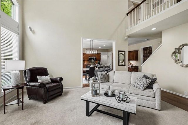 3541 W 143rd Terrace, Leawood, KS 66224