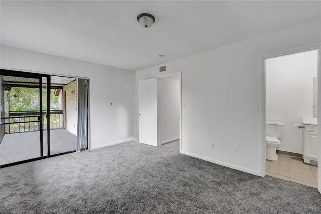 26 Wimbledon Lake Drive 248, Plantation, FL 33324