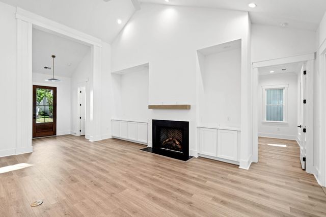 626 S Reeve Road, Saint Helena Island, SC 29920