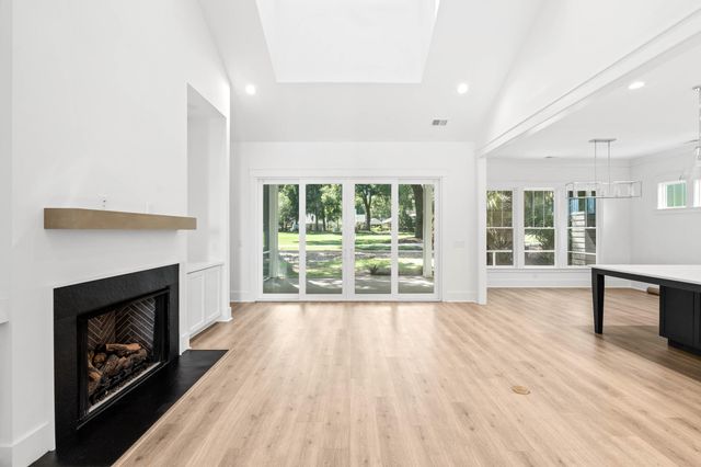 626 S Reeve Road, Saint Helena Island, SC 29920
