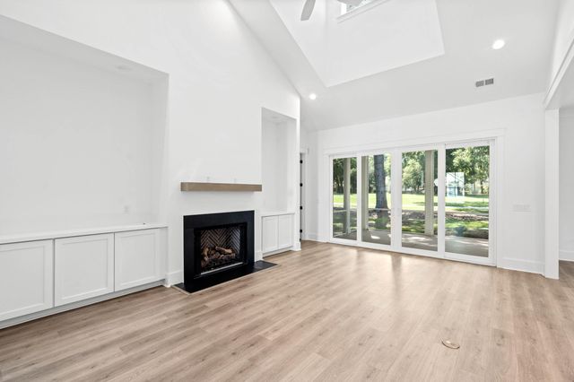 626 S Reeve Road, Saint Helena Island, SC 29920