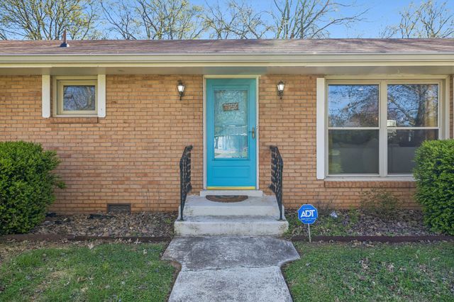 1514 Stonewall Blvd, Murfreesboro, TN 37130