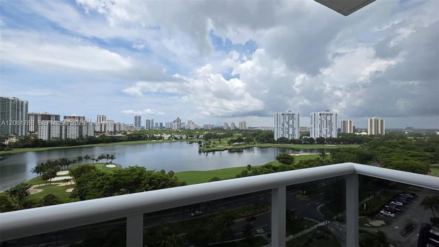 3675 N Country Club Drive 1504, Aventura, FL 33180