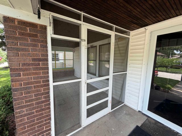505 Calhoun Street, Mishawaka, IN 46545
