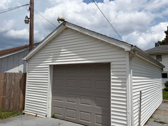 505 Calhoun Street, Mishawaka, IN 46545