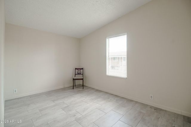 8601 N 71ST Avenue 43, Glendale, AZ 85301